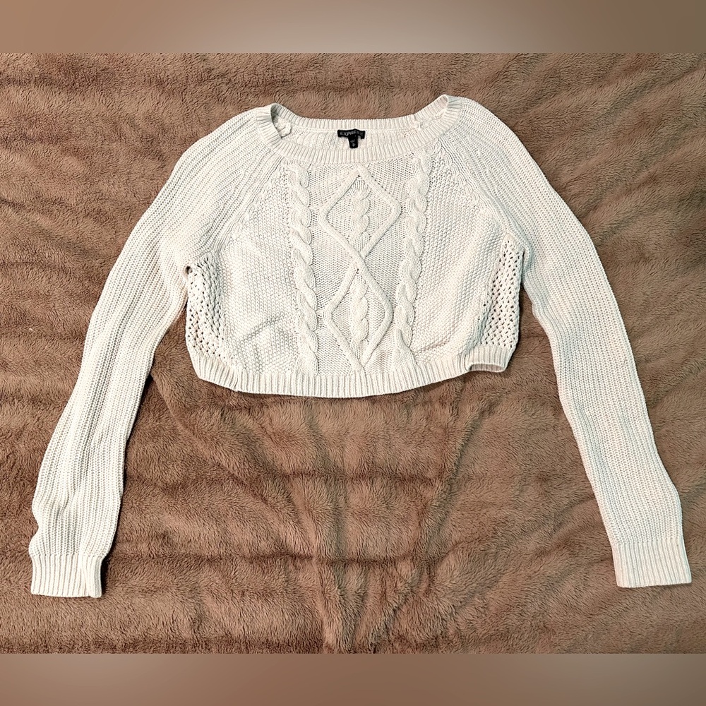 White cropped knit sweater